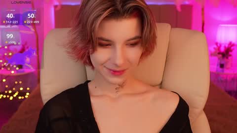 Snapshot of haylaamber chatting on December 16, 7:04 am haylaamber online show from December 16, 7:04 am