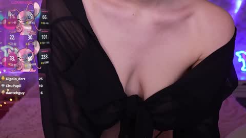 Snapshot of haylaamber chatting on January 28, 5:32 am haylaamber online show from January 28, 5:32 am