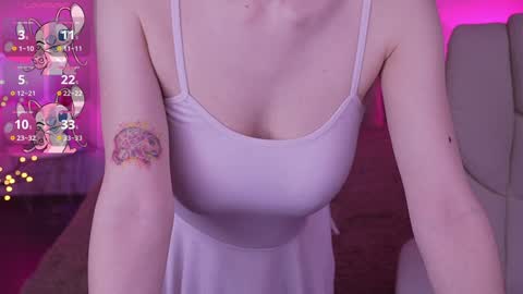 Snapshot of haylaamber chatting on February 4, 8:06 pm haylaamber online show from February 4, 8:06 pm