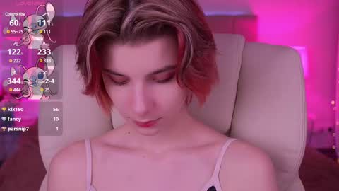 Snapshot of haylaamber chatting on February 17, 1:10 pm haylaamber online show from February 17, 1:10 pm