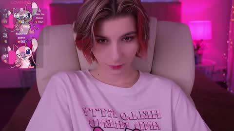 Snapshot of haylaamber chatting on February 18, 7:10 am haylaamber online show from February 18, 7:10 am