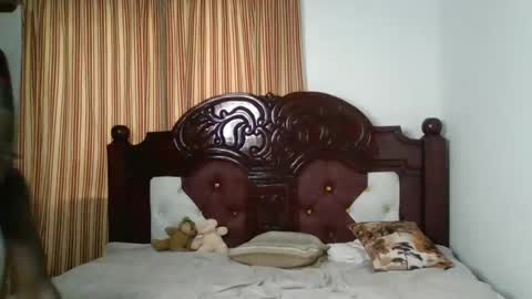 Snapshot of heart_star chatting on January 11, 8:00 am heart_star online show from January 11, 8:00 am