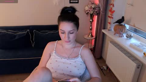 Heaven girl online show from November 13, 11:42 am