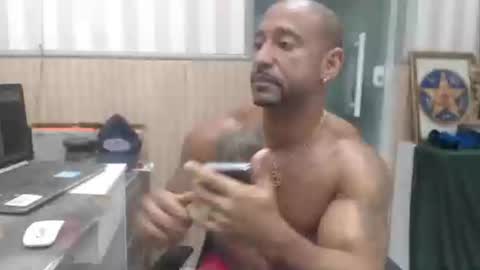 hebertgomes online show from May 22, 5:51 pm
