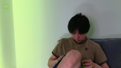 HEEJIN online show from June 30, 6:36 am