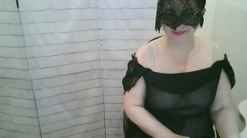 Snapshot of helen_xi chatting on March 25, 2:23 pm Helen online show from March 25, 2:23 pm