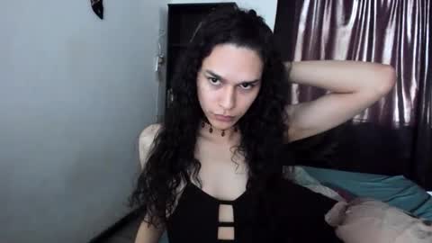 helena_spellman online show from November 13, 4:39 pm