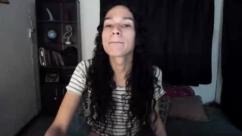 helena_spellman online show from February 26, 8:13 am