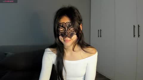 Hi I am Helen online show from June 19, 2:16 am