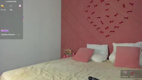 Snapshot of helenn_garciaa chatting on June 6, 10:03 pm Tessa online show from June 6, 10:03 pm
