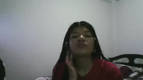 Snapshot of helenoliveira76340912 chatting on February 11, 2:05 am helenoliveira76340912 online show from February 11, 2:05 am