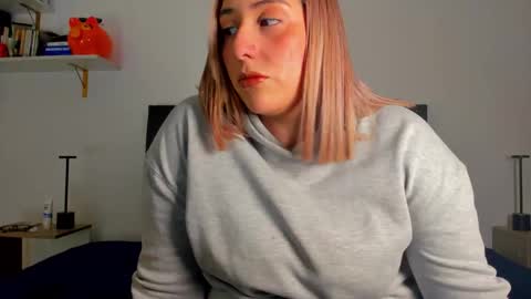 Helen or Hells online show from January 27, 9:22 pm