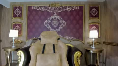 Helen or Hells online show from September 19, 12:28 pm