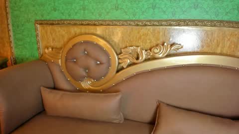 Helen or Hells online show from March 28, 5:12 pm