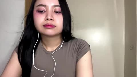 Kate online show from May 31, 12:34 pm