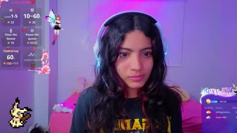 Helia Transfem and Amy online show from February 5, 3:55 am