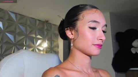 Hellen online show from March 12, 1:28 pm