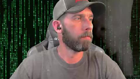 Snapshot of hellraizer chatting on June 1, 6:31 pm hellraizer online show from June 1, 6:31 pm