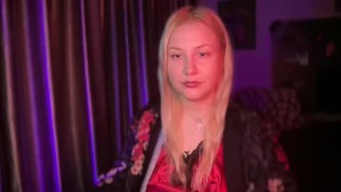 DeleteyourSadness online show from December 15, 4:39 am