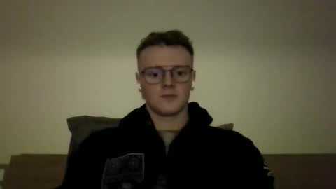 henrietje online show from February 1, 8:07 pm