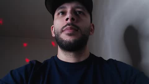 HenryAxe online show from November 7, 7:14 pm