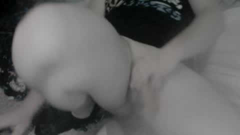 HenryFlapper online show from April 21, 1:07 am