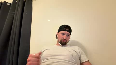 Snapshot of henryjackk chatting on March 19, 10:25 pm HenryJackk online show from March 19, 10:25 pm