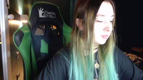 Snapshot of hentaishiing chatting on July 28, 9:14 pm Hentaishiing online show from July 28, 9:14 pm