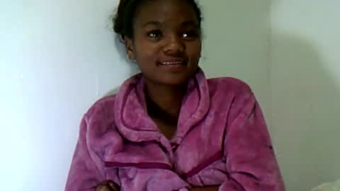 herisse01 online show from July 11, 10:44 pm
