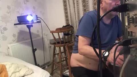 mature online show from January 8, 6:37 am