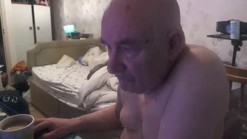 mature online show from May 20, 4:40 am