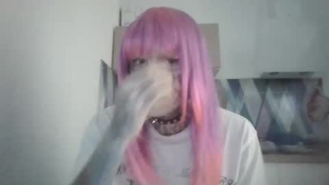 SatanGirl online show from December 21, 7:37 am