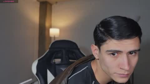 hey_cesard online show from March 30, 10:11 pm