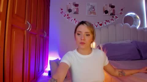 Martina Ricci Show schedule Monday to Friday 8am colombia time I work some weekends  online show from February 17, 3:29 pm