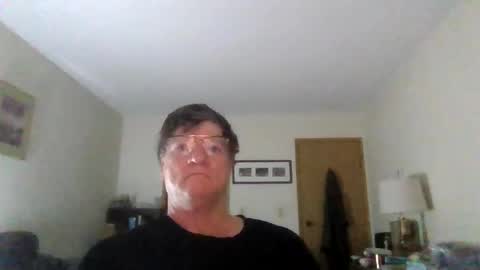 Snapshot of hg99too chatting on October 30, 2:29 pm hg99too online show from October 30, 2:29 pm