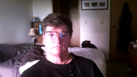 Snapshot of hg99too chatting on November 4, 3:33 pm hg99too online show from November 4, 3:33 pm