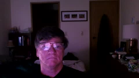 Snapshot of hg99too chatting on November 6, 3:24 pm hg99too online show from November 6, 3:24 pm