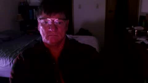 Snapshot of hg99too chatting on November 27, 3:14 pm hg99too online show from November 27, 3:14 pm