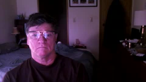 Snapshot of hg99too chatting on December 14, 4:45 pm hg99too online show from December 14, 4:45 pm