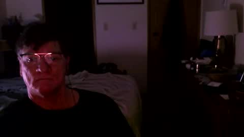 Snapshot of hg99too chatting on December 15, 3:05 pm hg99too online show from December 15, 3:05 pm