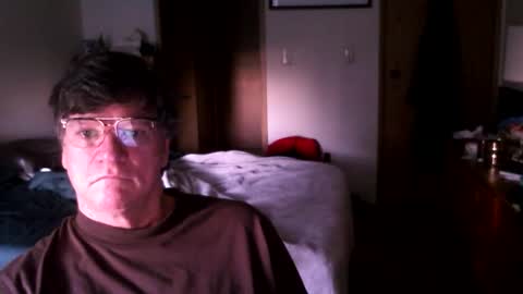 Snapshot of hg99too chatting on February 15, 3:31 pm hg99too online show from February 15, 3:31 pm