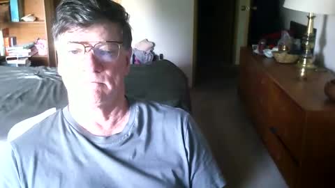 hg99too online show from June 2, 1:35 pm