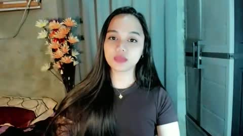 hilarymolly online show from March 10, 12:48 am