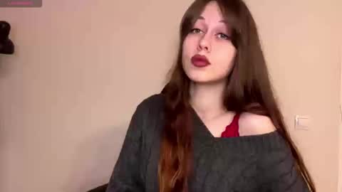 Hi Im Elizabeth online show from January 11, 2:00 pm