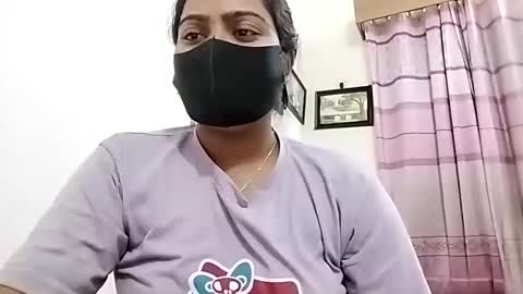 himuhimu22 online show from March 7, 2:25 pm