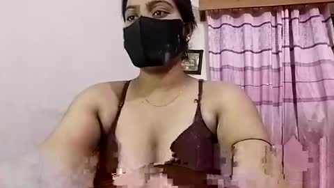 himuhimu22 online show from May 21, 5:09 pm