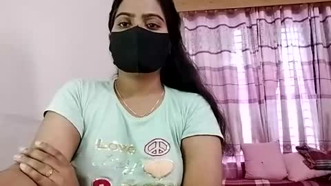Snapshot of himuhimu22 chatting on July 12, 9:11 am himuhimu22 online show from July 12, 9:11 am