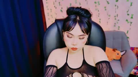 Hinata online show from August 8, 7:10 am