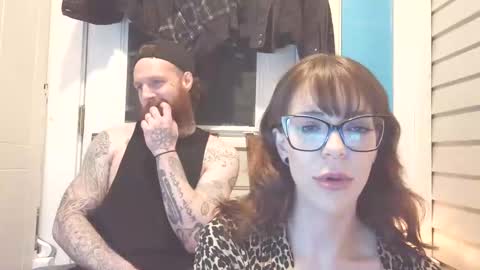 HisNHersTemptation online show from May 14, 5:03 am