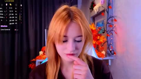 Ella online show from November 1, 5:48 pm